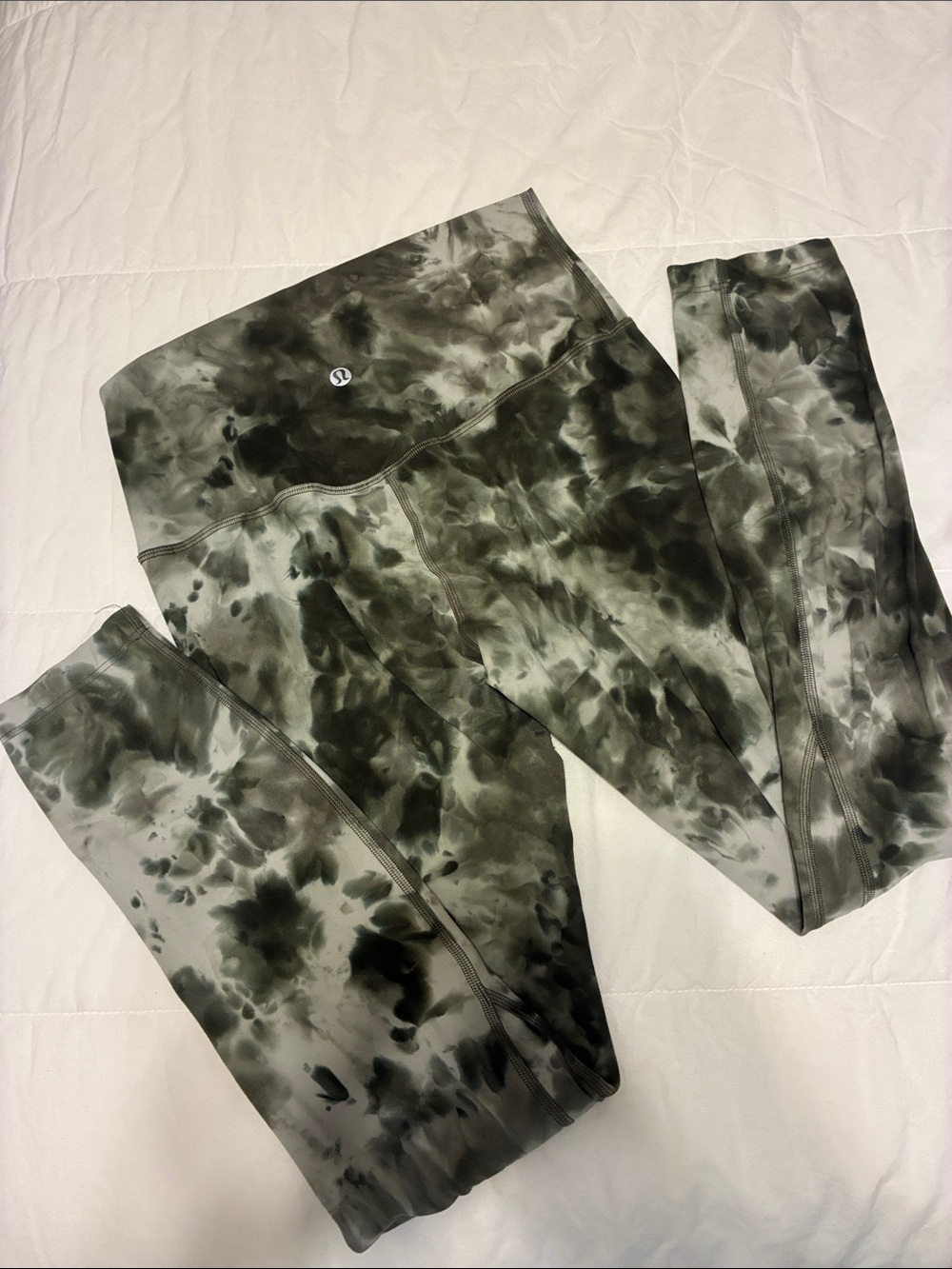 Lululemon Align Green tie-dye Legging 25"